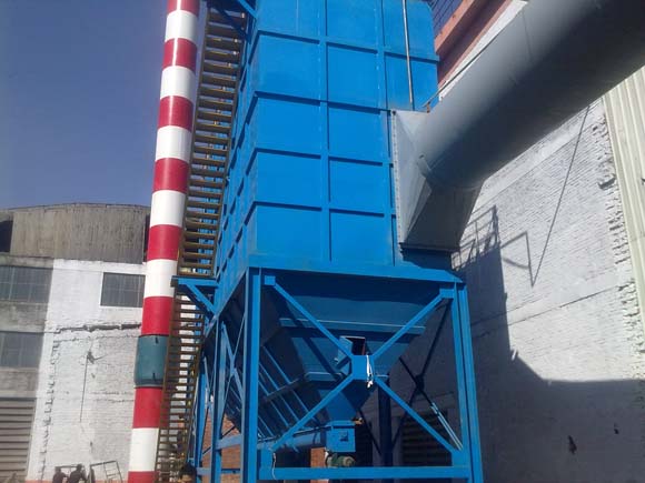 山西臨汾LCM-1600長(zhǎng)袋脈沖除塵器安裝完畢(圖) 山西臨汾LCM-1600長(zhǎng)袋脈沖除塵器安裝完畢(圖)